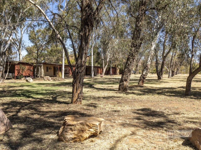 53 Ross Highway, Ross NT 0870