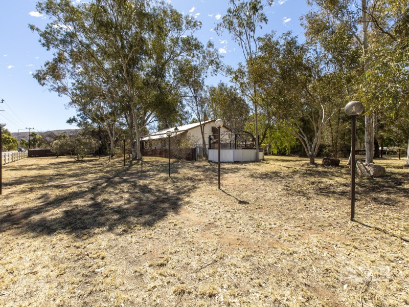 53 Ross Highway, Ross NT 0870