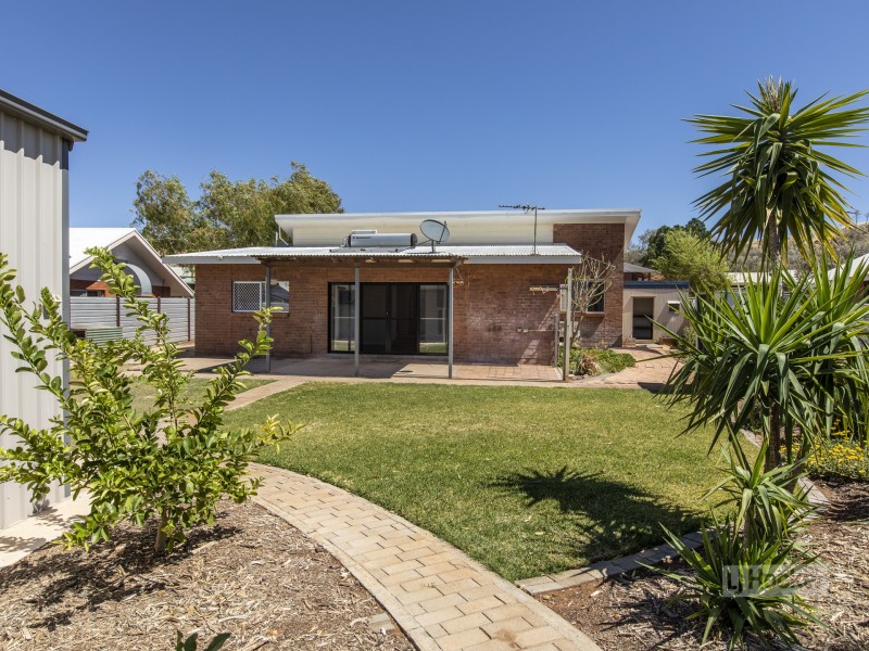 30 Patterson Crescent, Larapinta NT 0875