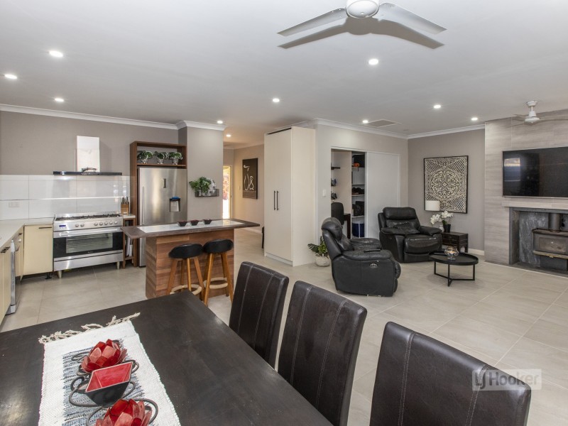 144 Stuart Highway, Braitling NT 0870