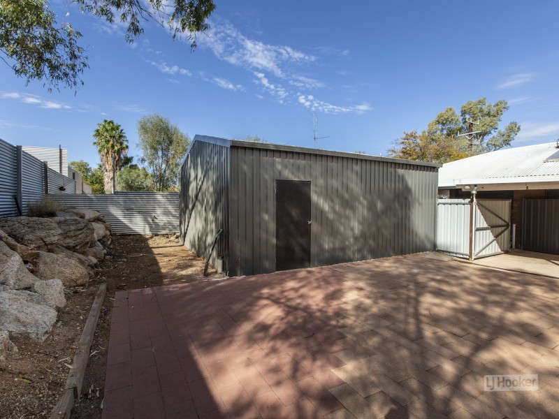 147 Woods Terrace, Braitling NT 0870