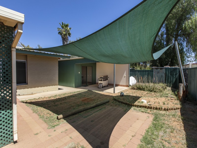 21 Cummings Street, Braitling NT 0870