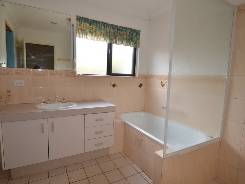 7 Lander Court, Larapinta NT 0875