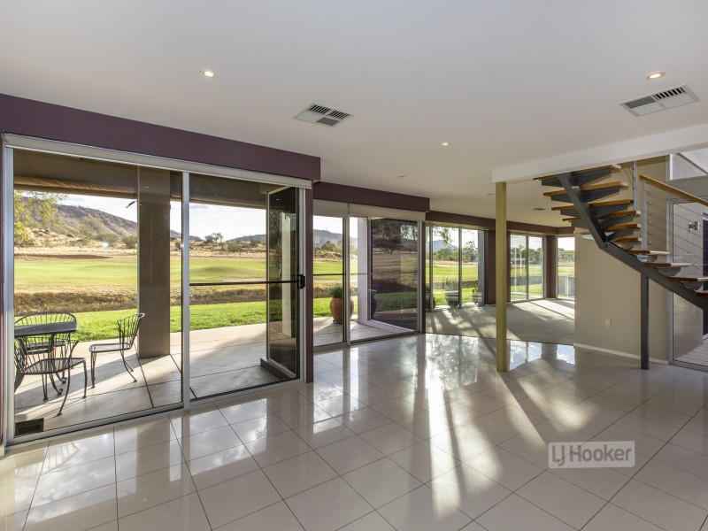 6 Coppock Court, Desert Springs NT 0870