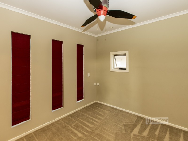 6 Coppock Court, Desert Springs NT 0870