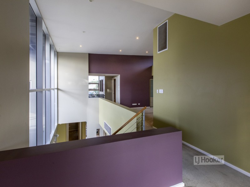 6 Coppock Court, Desert Springs NT 0870