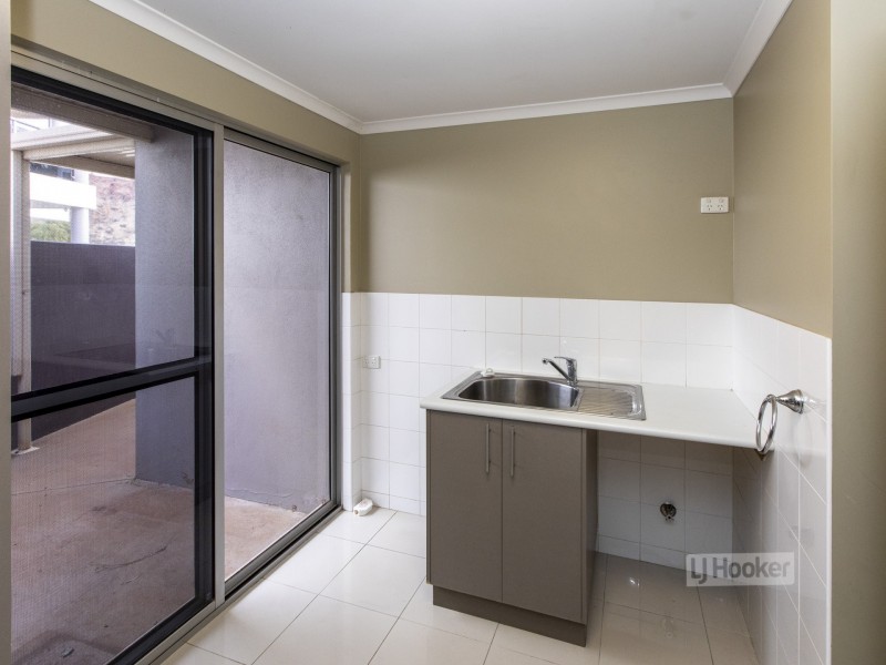 6 Coppock Court, Desert Springs NT 0870