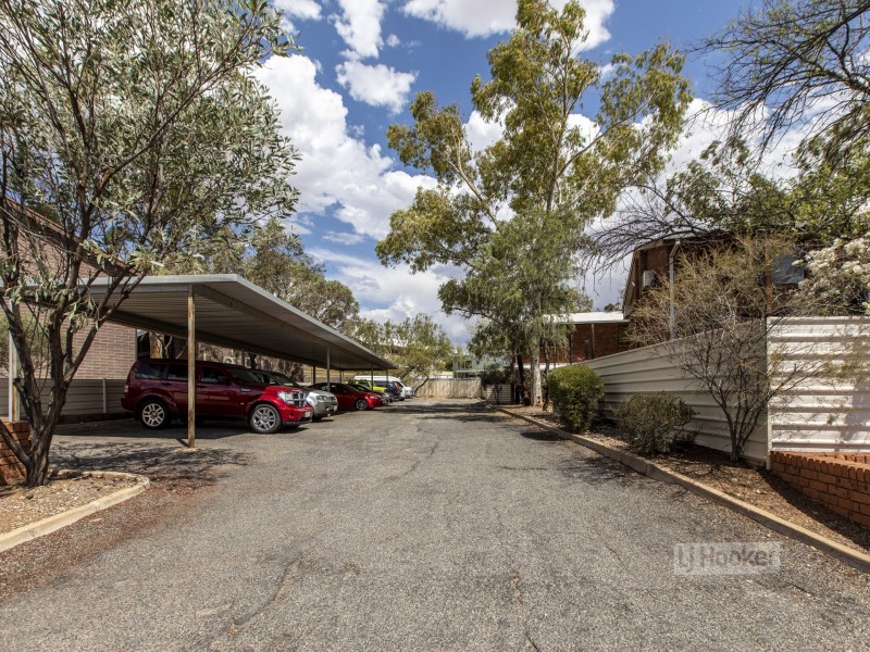 1/7 Cycad Place, Sadadeen NT 0870