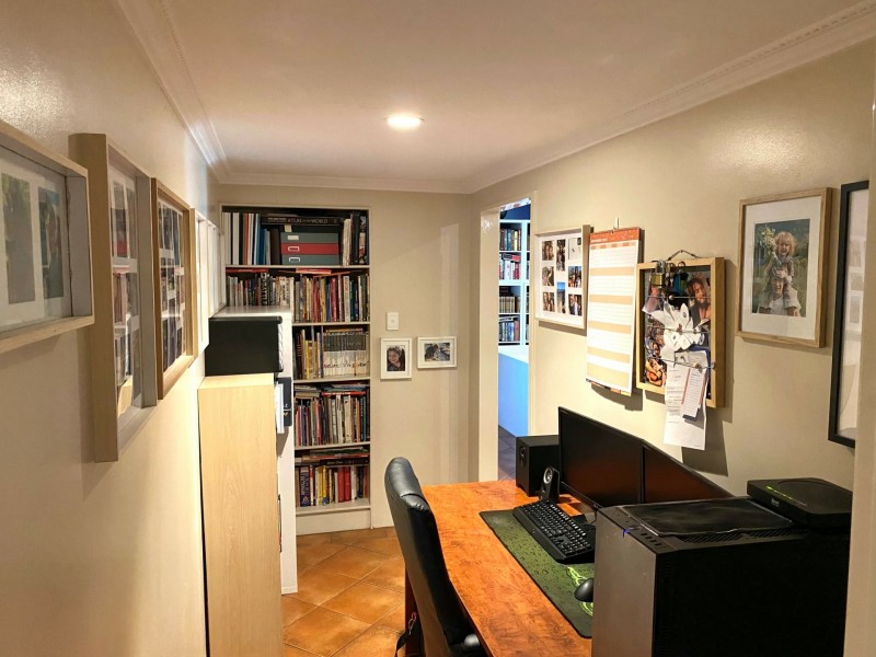 11 Newland Street, Gillen NT 0870