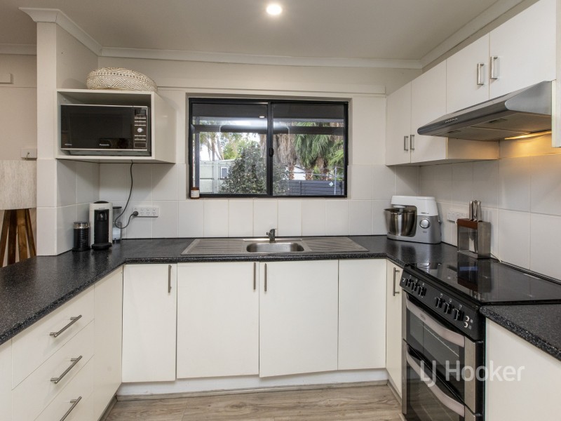 16 Plumbago Crescent, Sadadeen NT 0870