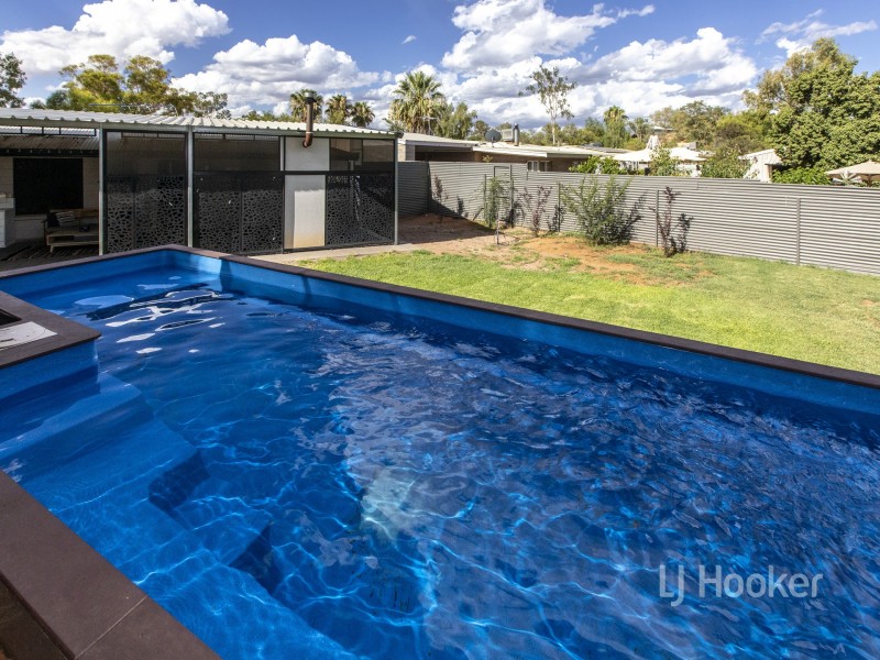 16 Plumbago Crescent, Sadadeen NT 0870