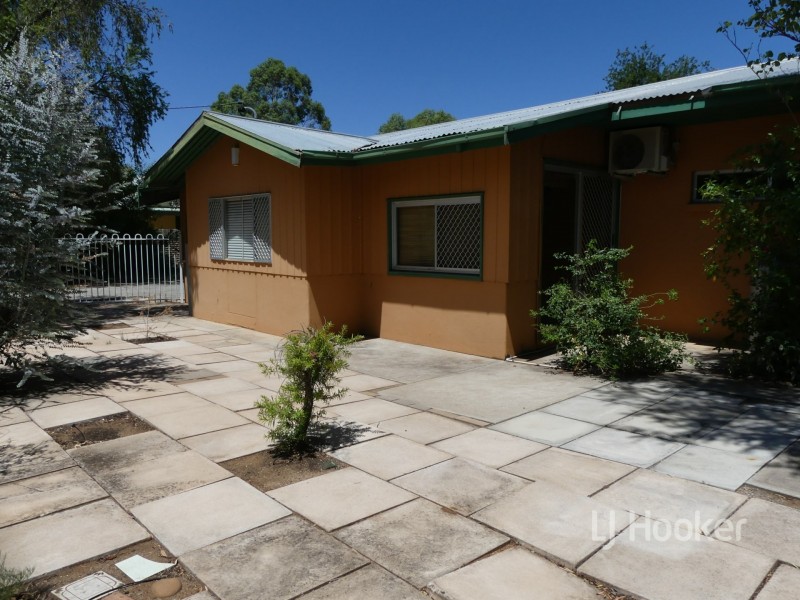 12 Mueller Street, East Side NT 0870