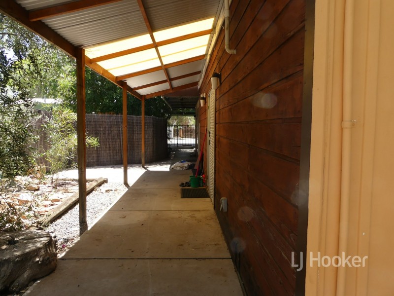 12 Mueller Street, East Side NT 0870