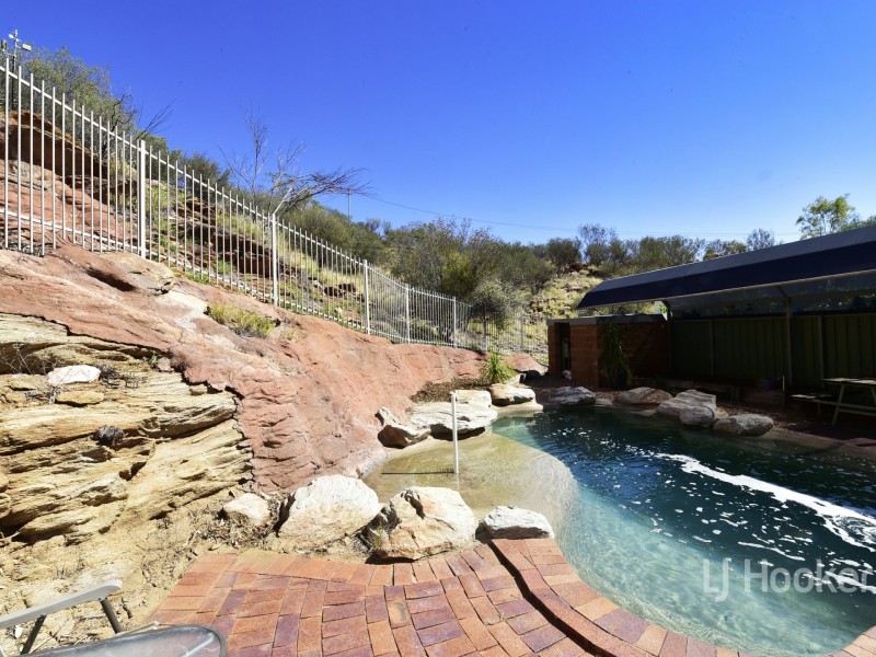10 Dalby Court, East Side NT 0870