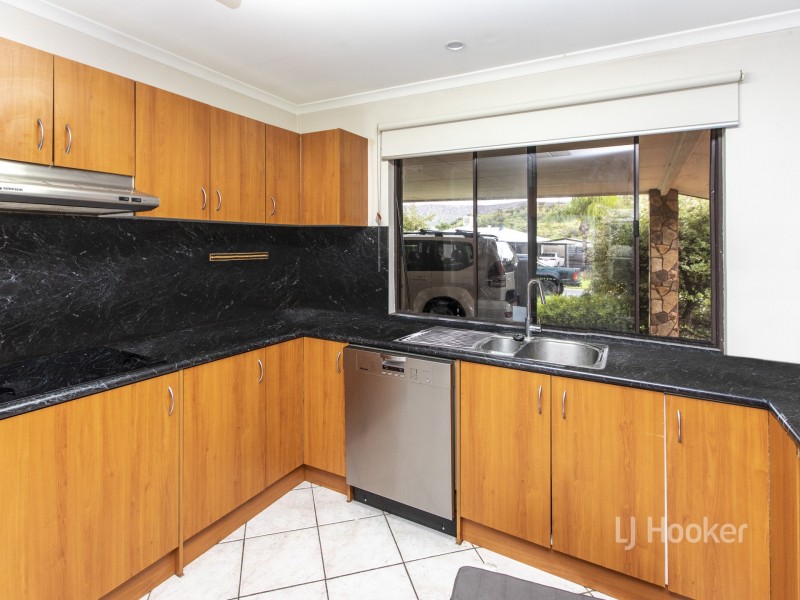 7 The Fairway, Desert Springs NT 0870