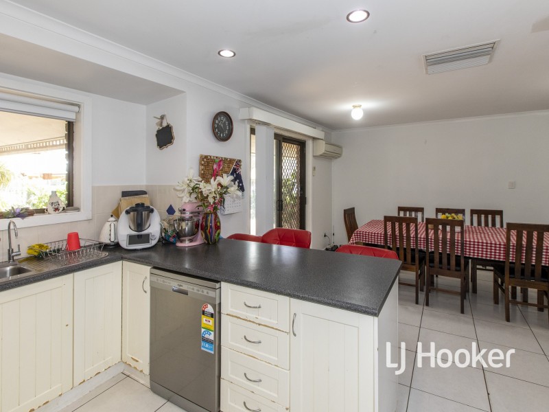 82 Hillside Gardens, Desert Springs NT 0870