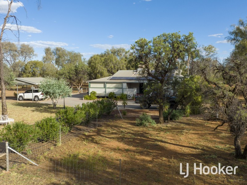 92 Chateau Road, Connellan NT 0870