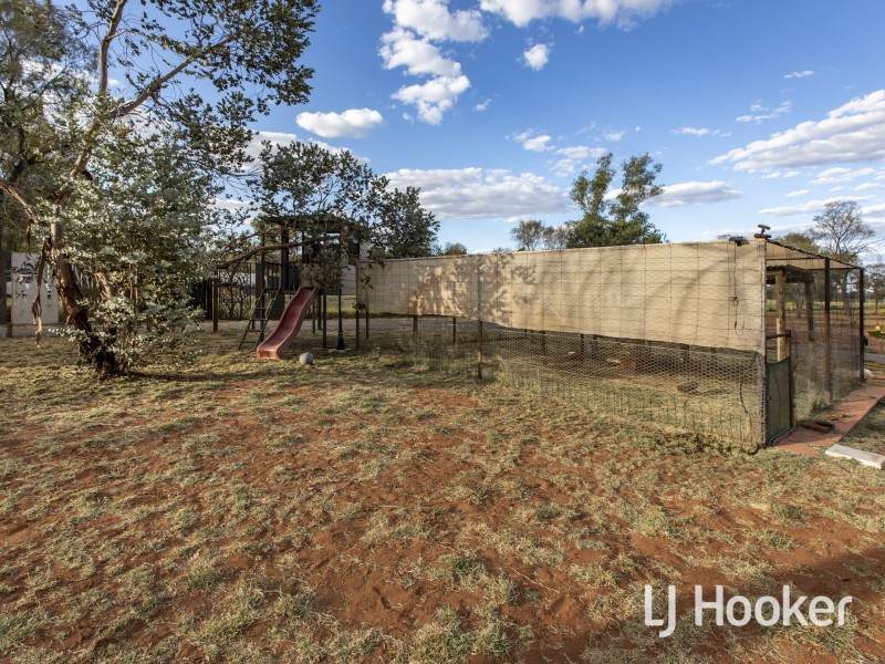 92 Chateau Road, Connellan NT 0870