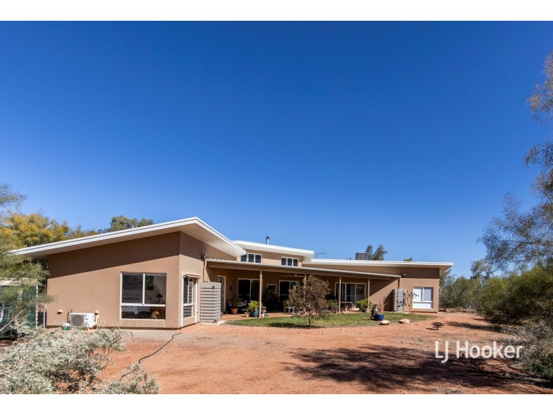 30 Chateau Road, Connellan NT 0870