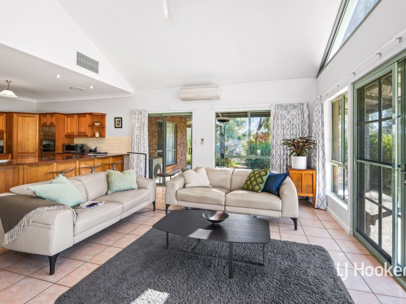 4902 Chateau Road, Connellan NT 0870