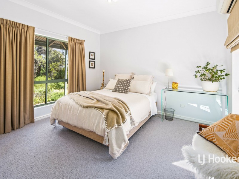 4902 Chateau Road, Connellan NT 0870