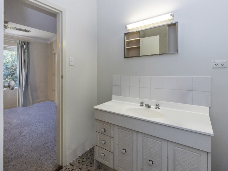 96 Bloomfield Street, Gillen NT 0870