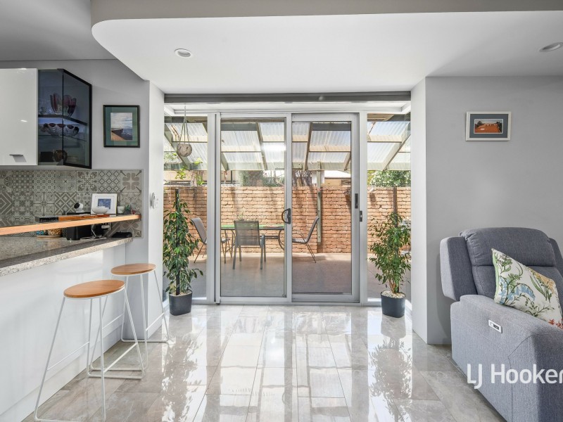 1/2 Warburton Street, East Side NT 0870