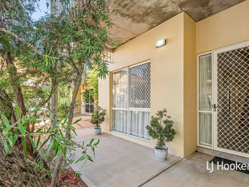 3/8 Undoolya Road, East Side NT 0870