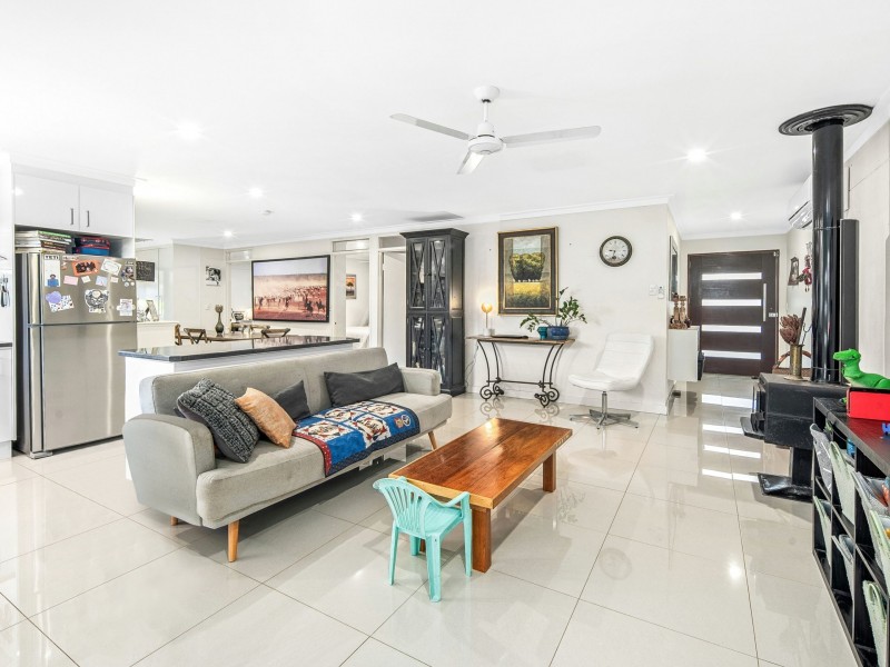 27 Spearwood Road, Sadadeen NT 0870