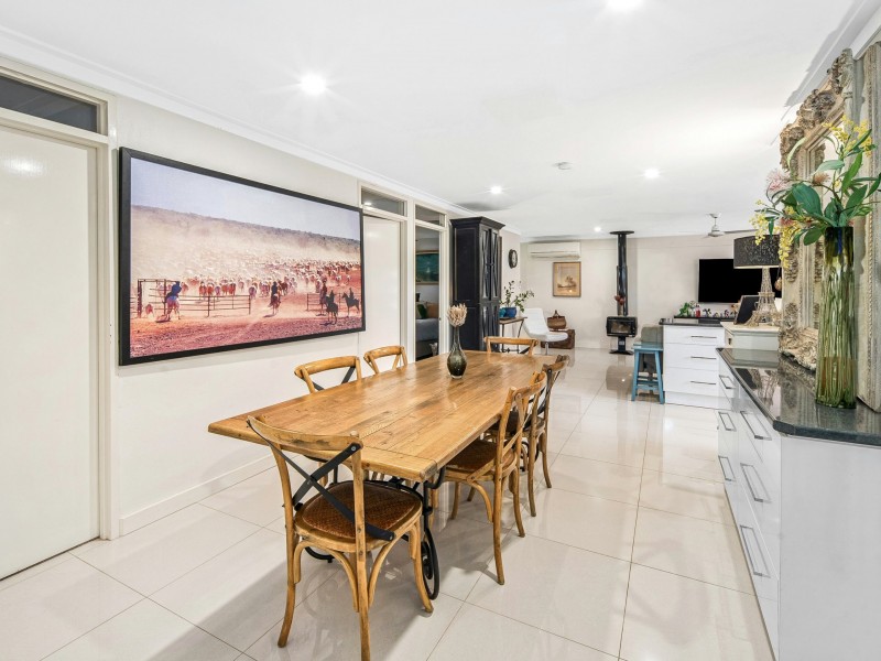 27 Spearwood Road, Sadadeen NT 0870