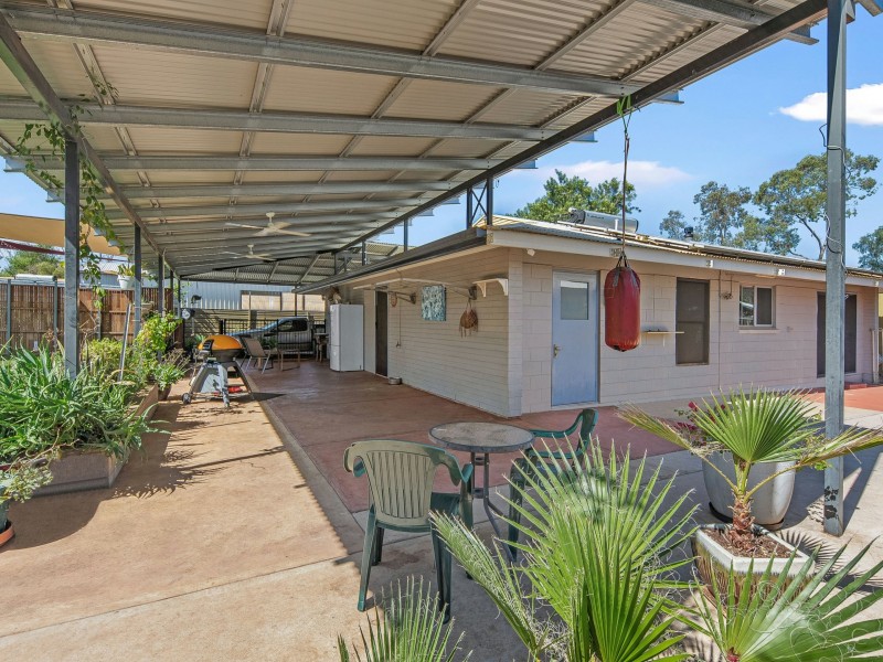 27 Spearwood Road, Sadadeen NT 0870