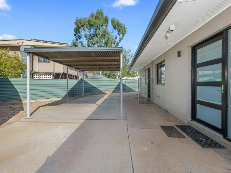 104 Bloomfield Street, Gillen NT 0870