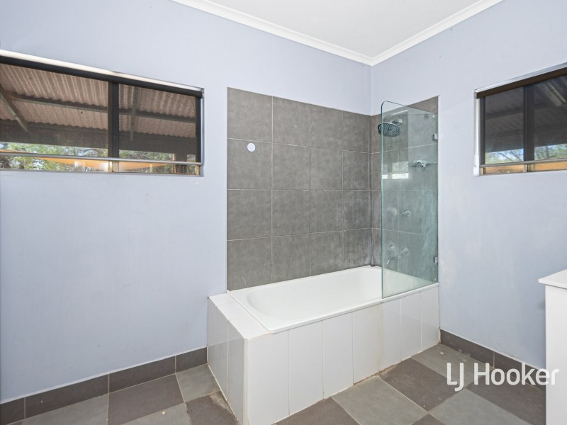 28 Fuchsia Road, Connellan NT 0870