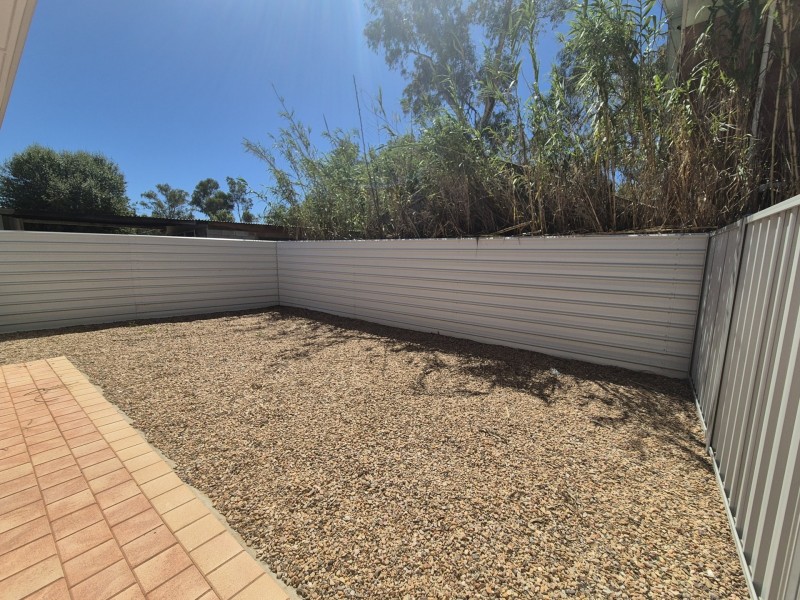 4/23 Undoolya Road, East Side NT 0870