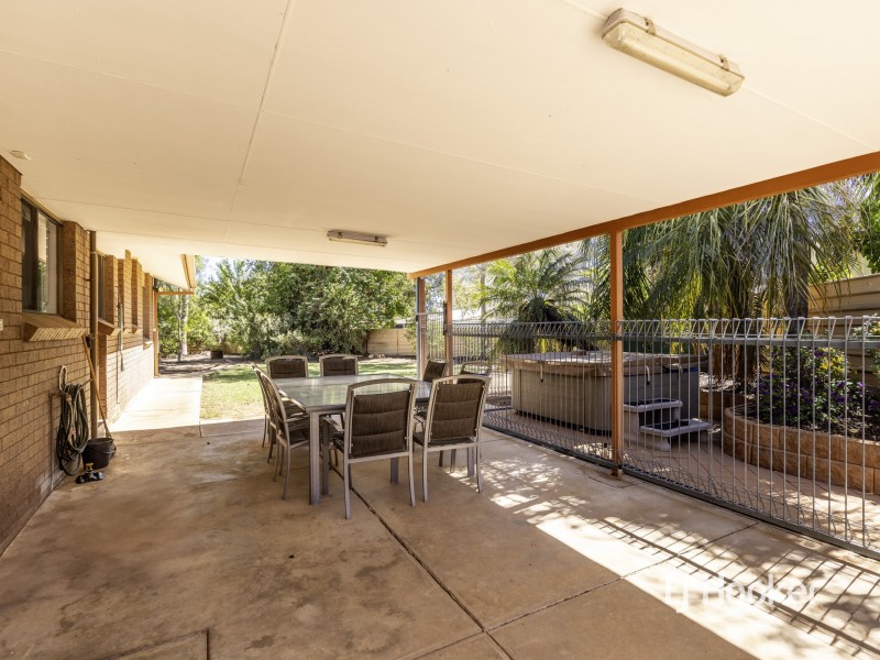 7 Liddle Court, Sadadeen NT 0870