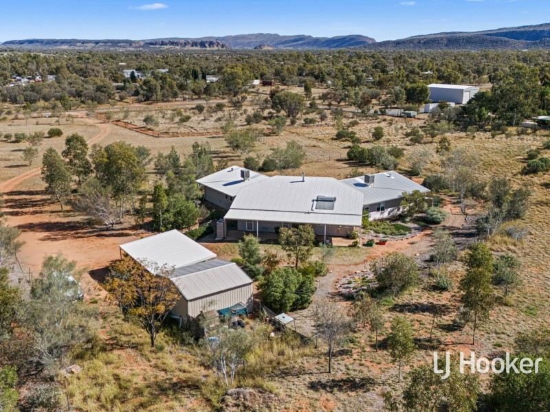 30 Chateau Road, Connellan NT 0870