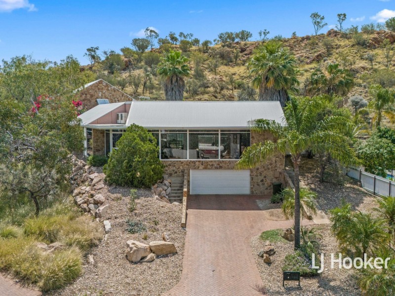 8 Griffiths Place, Araluen NT 0870