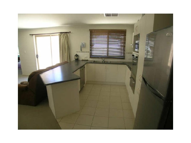 11 John Dallwitz Avenue, Angaston SA 5353