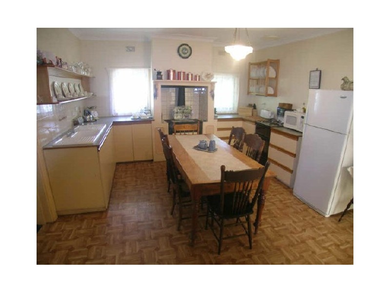 21 Murray Street, Angaston SA 5353