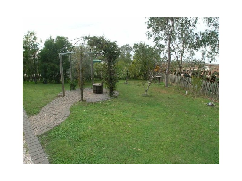 4 Barons Court, Greenock SA 5360