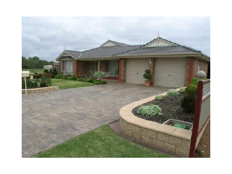 4 Kaesler Drive, Nuriootpa SA 5355