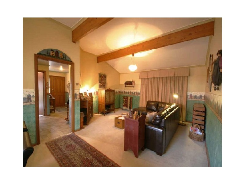 8 Blaxland Street, Nuriootpa SA 5355