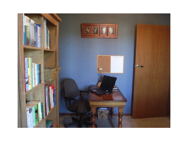 8 Blaxland Street, Nuriootpa SA 5355