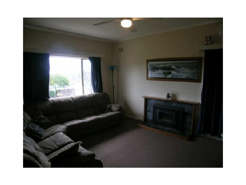 7 Evans Street, Angaston SA 5353