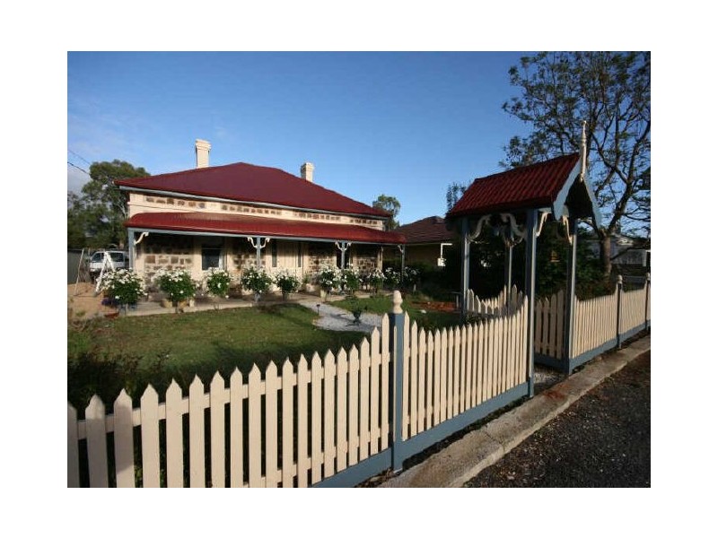 27 Fourth Street, Nuriootpa SA 5355