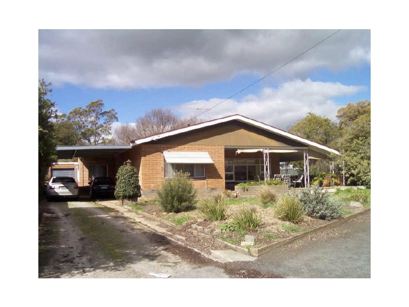 21 Barossa Valley Way, Tanunda SA 5352