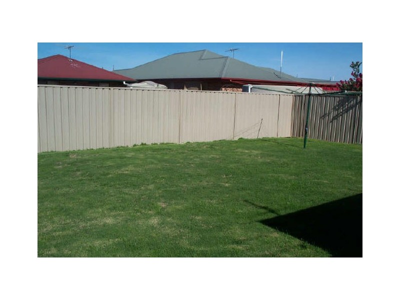 6 Gilding Street, Tanunda SA 5352