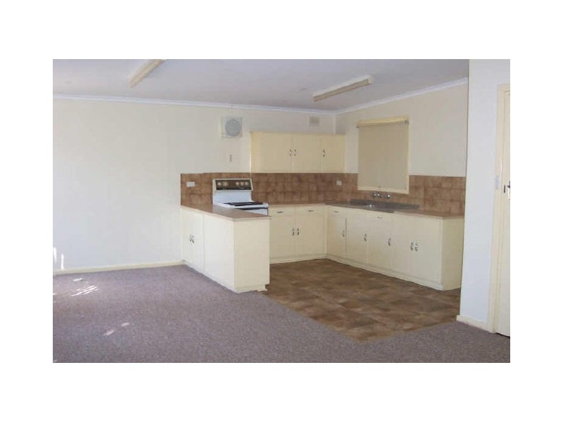 22 Mahoney Street, Berri SA 5343
