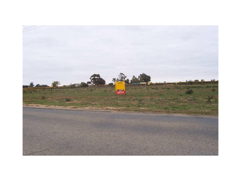 17 Brooke Street, Barmera SA 5345