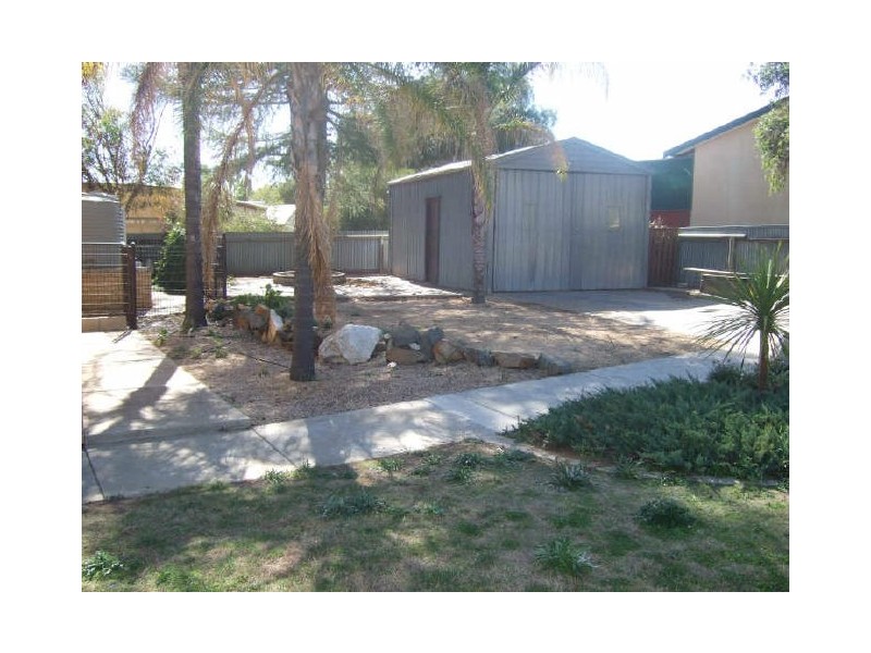 5 Baynes Street, Barmera SA 5345